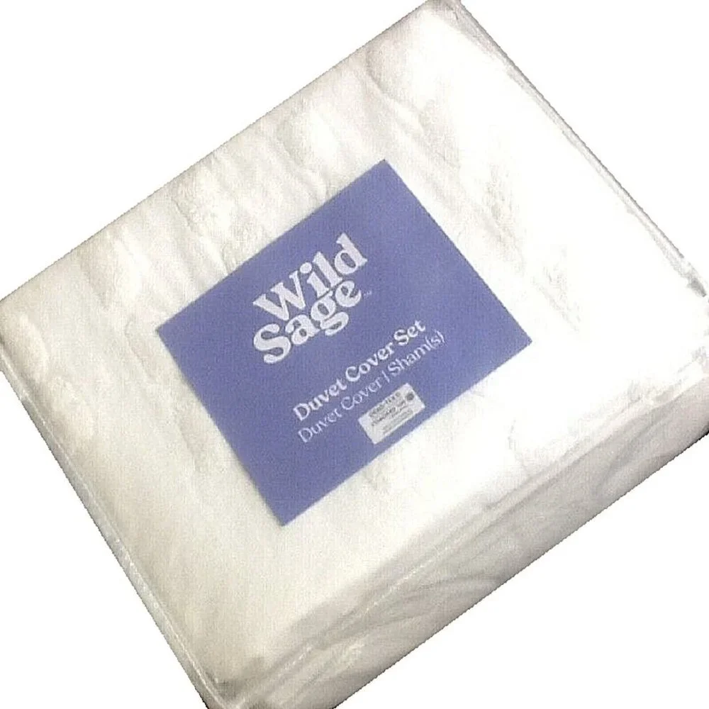 new 3-pc QUEEN Wild Sage Michaela Tufted Triangles Duvet Cover Set BRIGHT WHITE